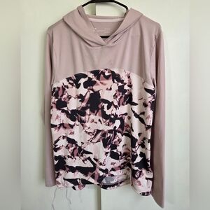 Under Armour Iso-Chill Pink and Black Top